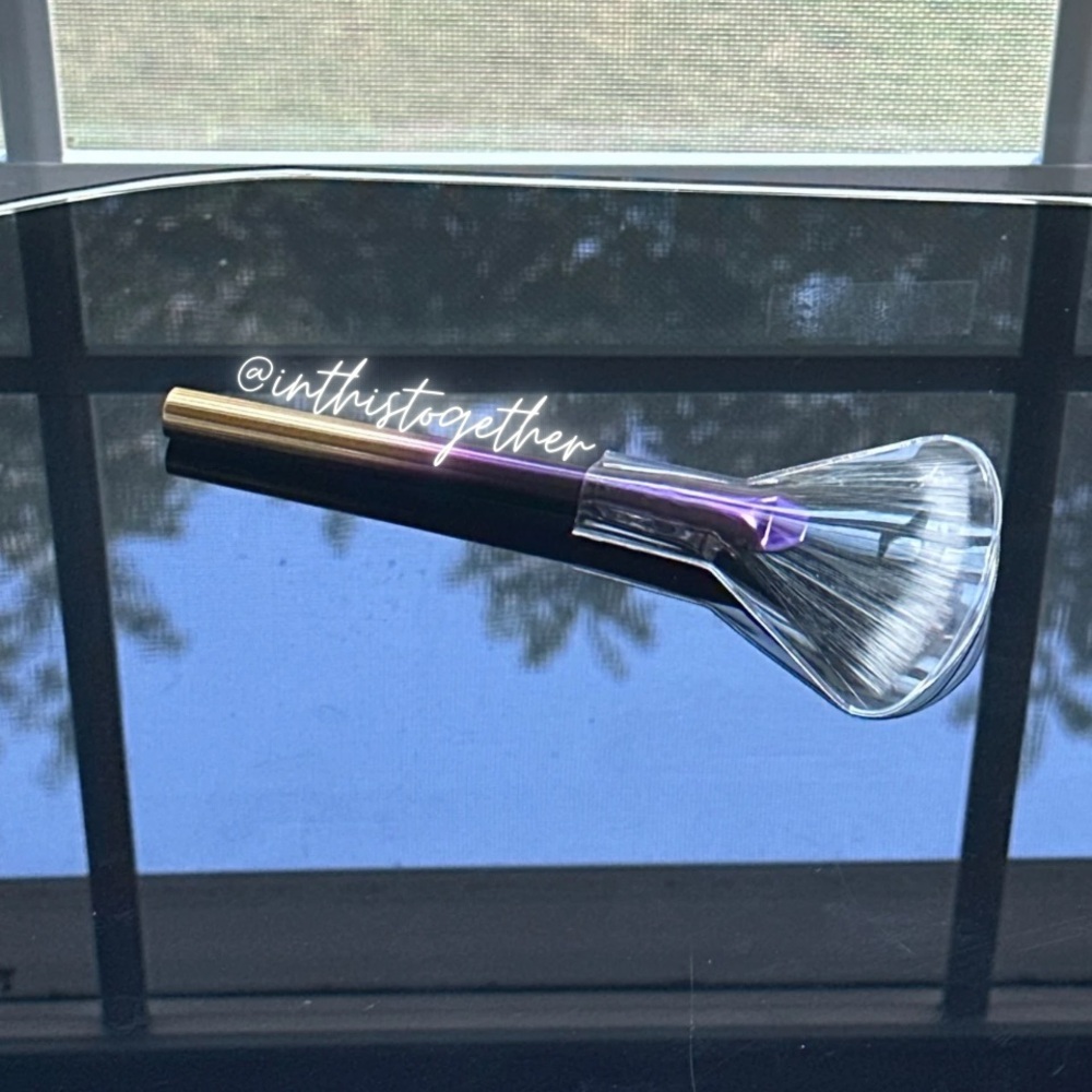Tarte Highlighting Fan Brush